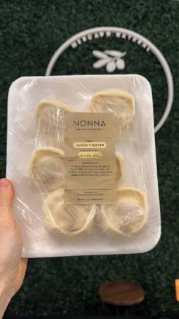 Imagen de EMPANADAS CONGELADAS NONNA JAMON Y QUESO 6U